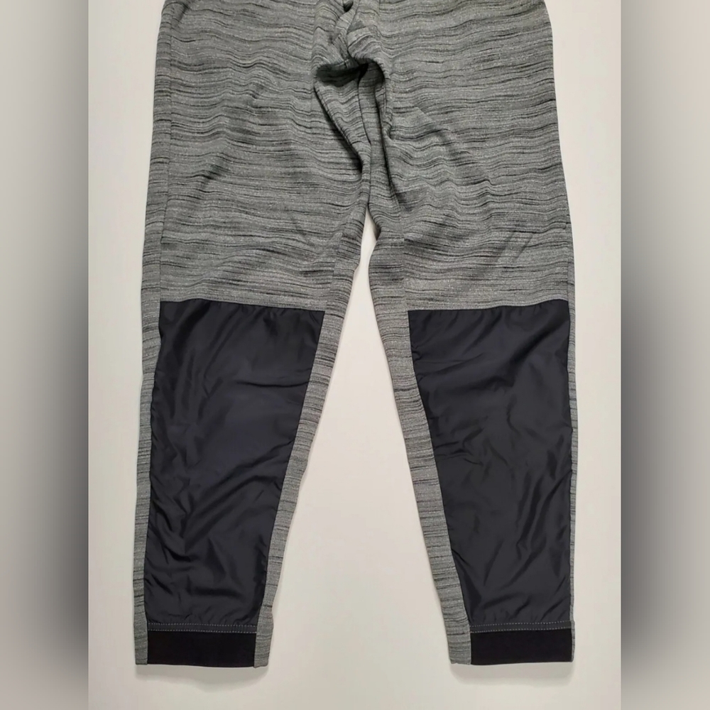 Nike Size M Therma Winterized Showtime Jogger Pants - Picture 10 of 12